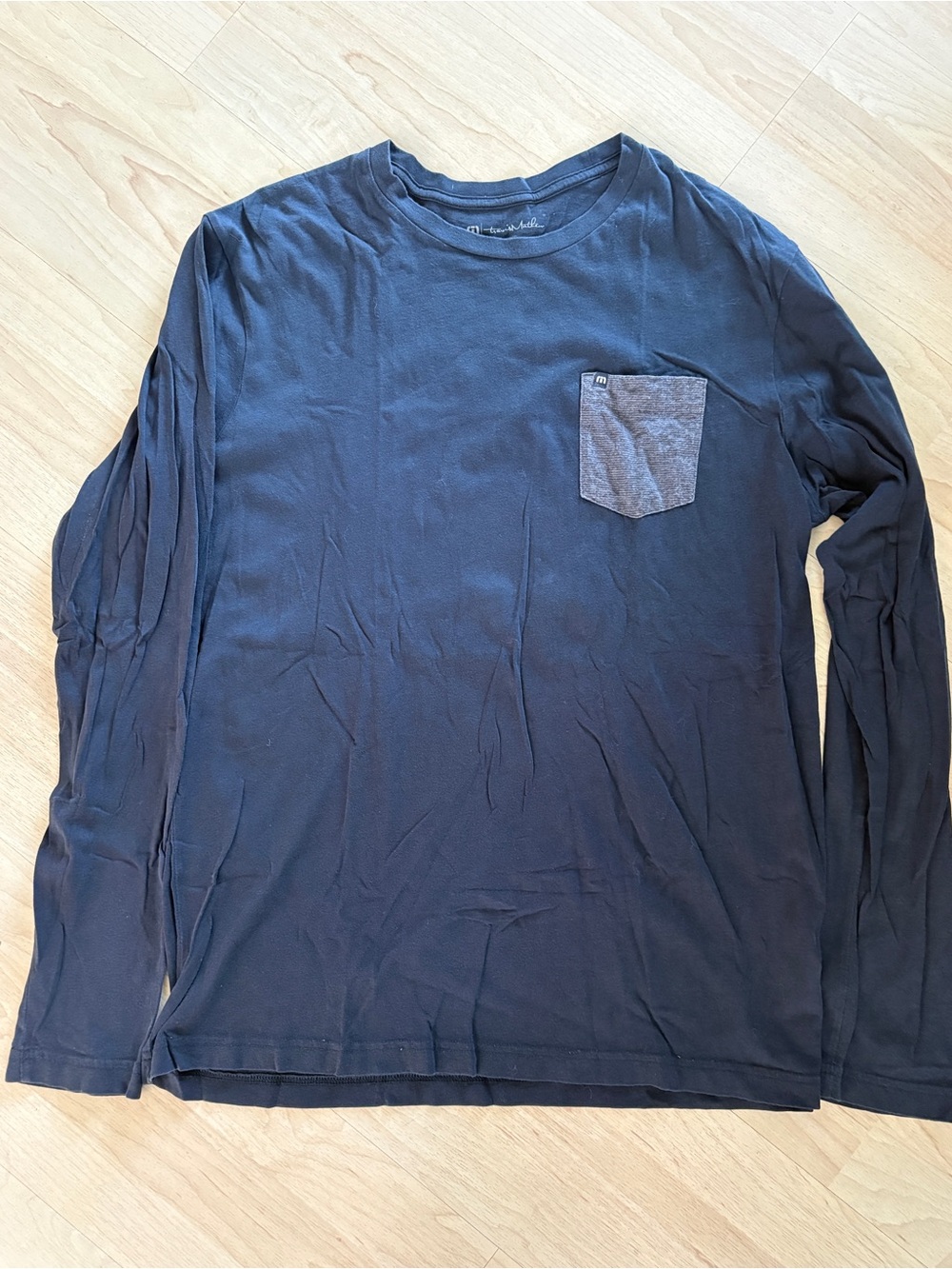 Travis Matthew Long Sleeve T-Shirt Sz L